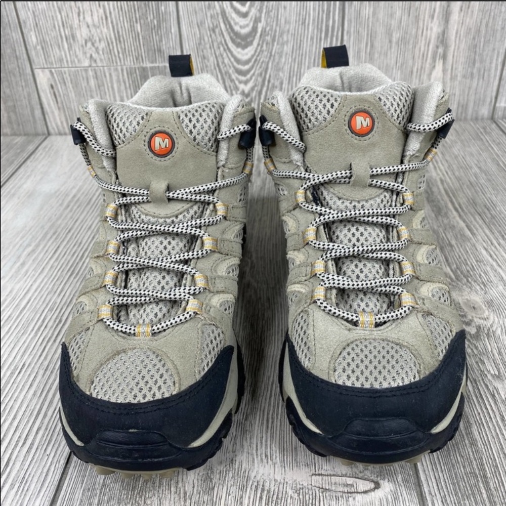 Merrell Moab Vent Women’s Hiking Boots 🥾